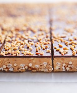 Peanut Butter Pretzel Bar