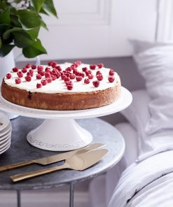 Pistachio Raspberry Occasion Cake