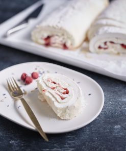 Pavlova Roulade Berry