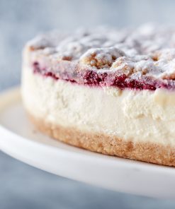 Berry Crumble Cheesecake